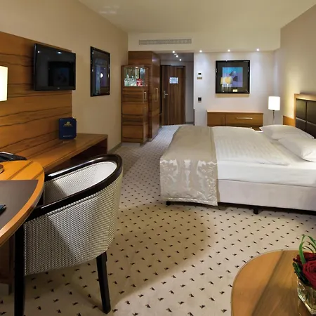 酒店 玛丽蒂姆巴特洪堡酒店 4*