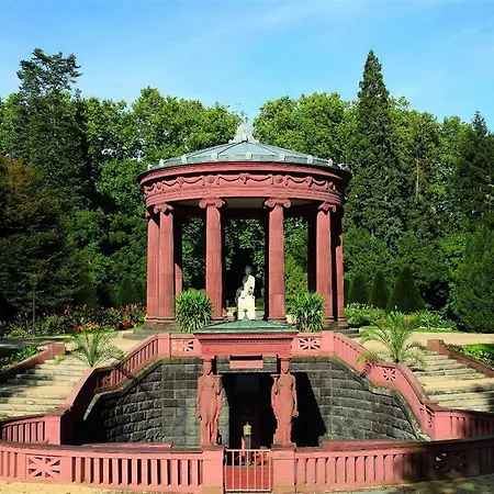 Отель Maritim Bad Homburg 4*