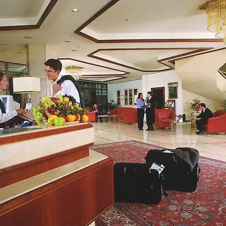 玛丽蒂姆巴特洪堡酒店 酒店