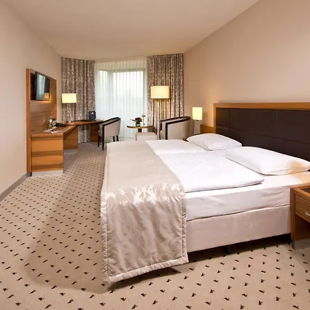 Отель Maritim Bad Homburg 4*