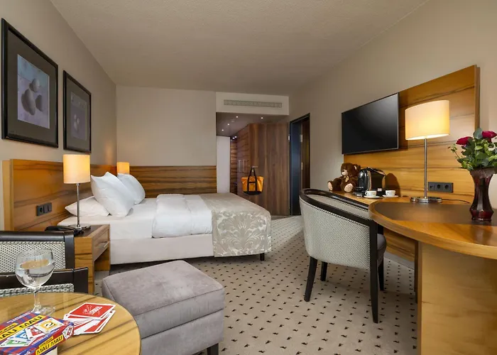 Hotel Maritim Bad Homburg 4*